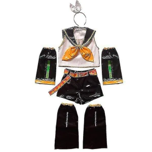 Rin cosplay ( latex ver )  - Säljer min latex rin cosplay! Inkluderar: hela outfiten, shorts, tröja, rosetten med deademet, arm accessoaren och ben accessoaren. 