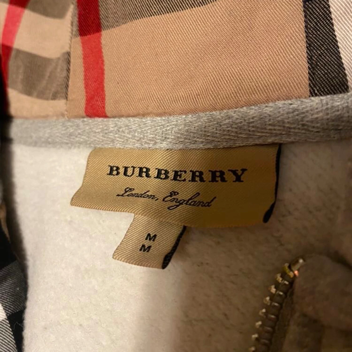 Burbery hoodie - 91