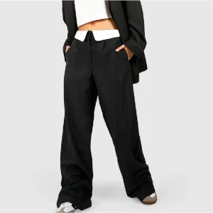 Kostymbyxor  - Säljer pga att de är för långa på mig.