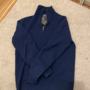 Casmihr - En riktig fin tröja 50% kashmirs och riktigt skön