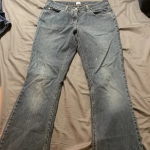 Boomerang Jeans  - Boomerang Jeans, passar 160-175 tjejer  