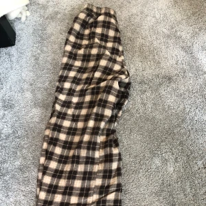 Pjyamas byxor  - Säljer dessa byxor för billigt pris