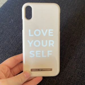 Ideal of sweden skal iPhone XR Max  - Nyskick, då jag köpte dem precis innan jag bytte mobil. Styck 150 kr eller 500kr för alla 3! Kan eventuellt sänka priset vid snabb affär! St