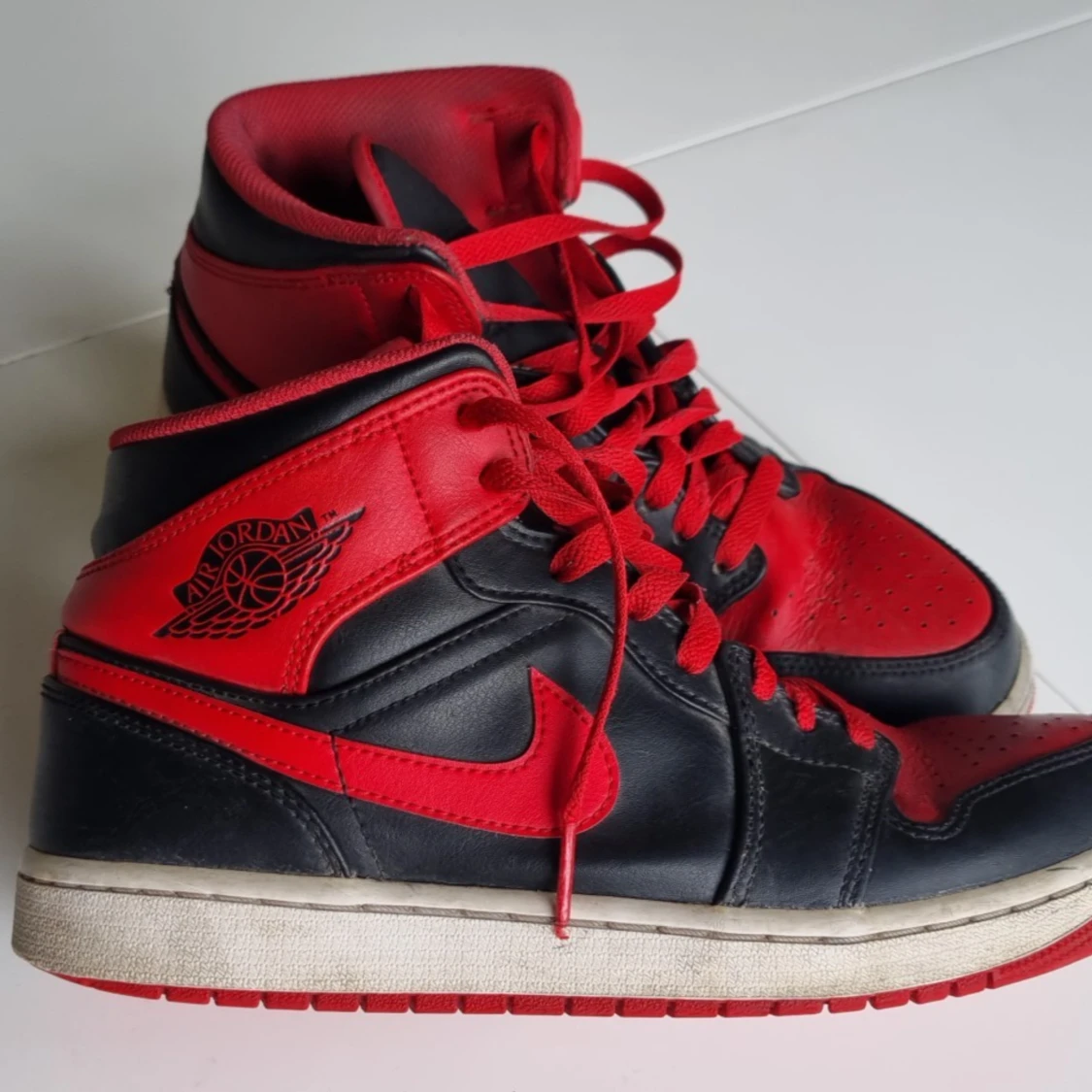 Röda Jordan Air - 90