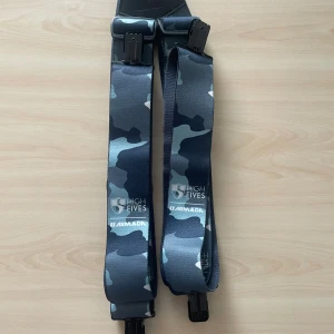 Armada hängslen - Helt nya 