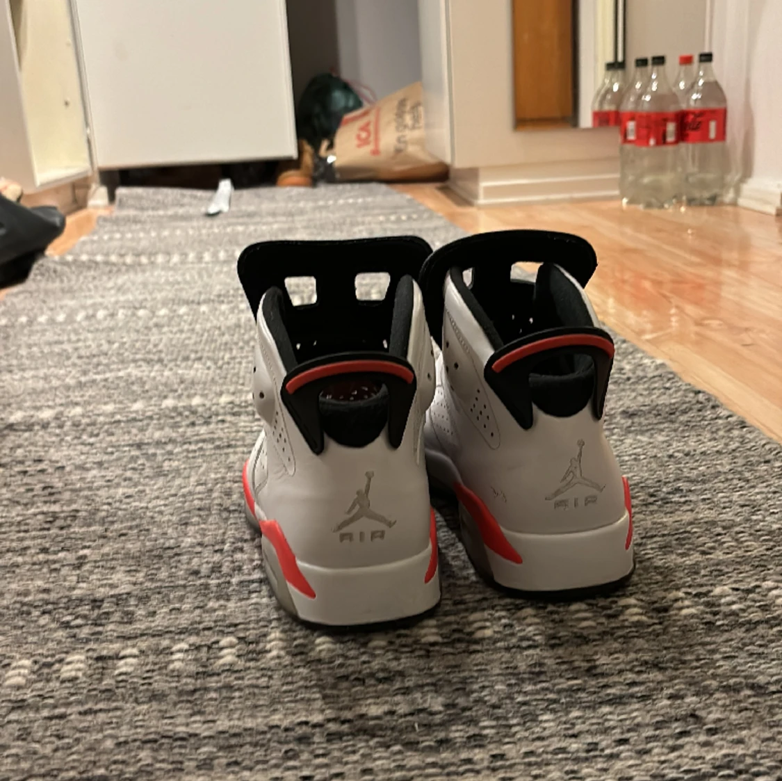 Jordan 6 Olympus  - 91