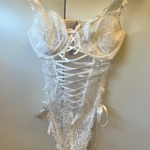 Sexig Bodies - Bisous body från Victoria secret 