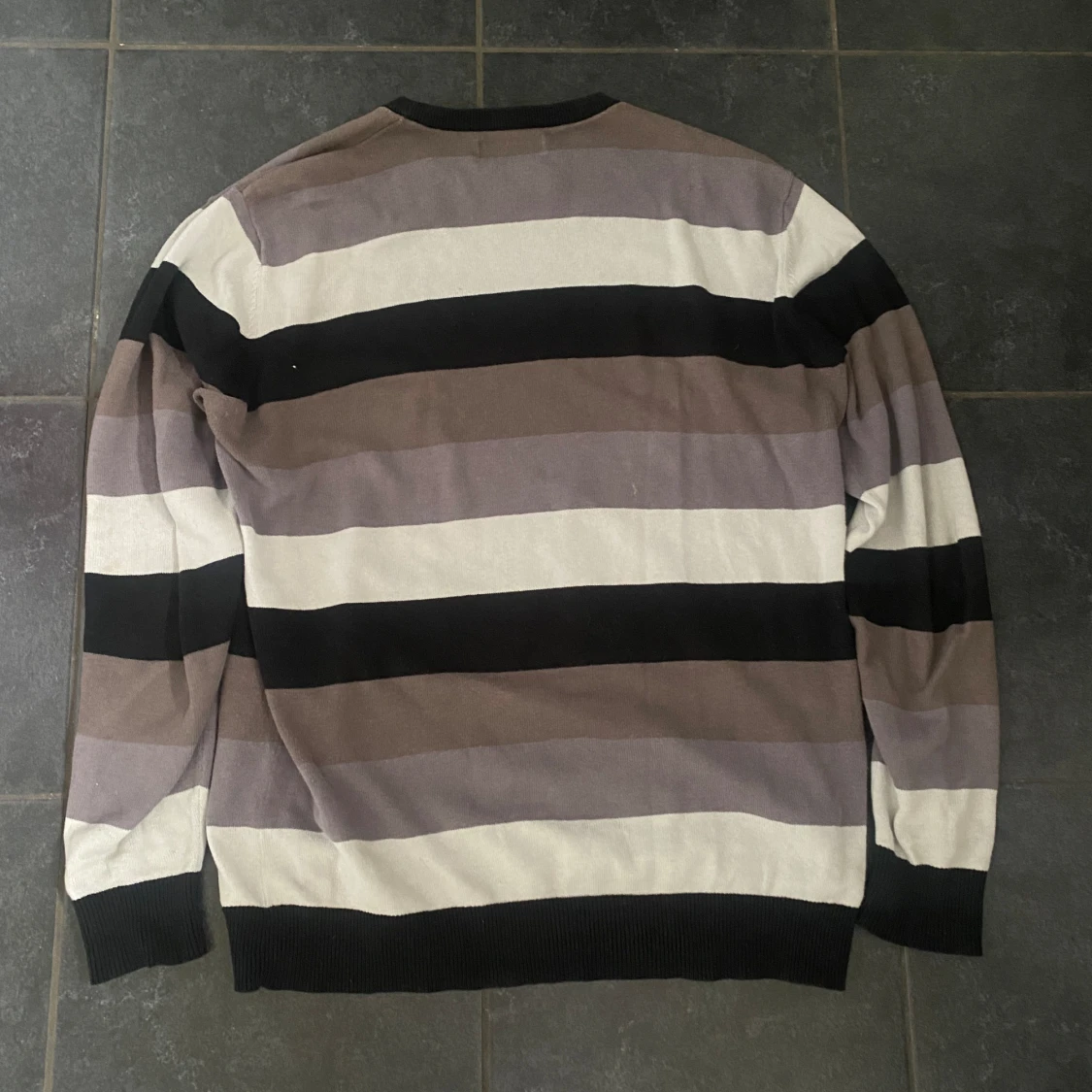 Randig tröja  - 93