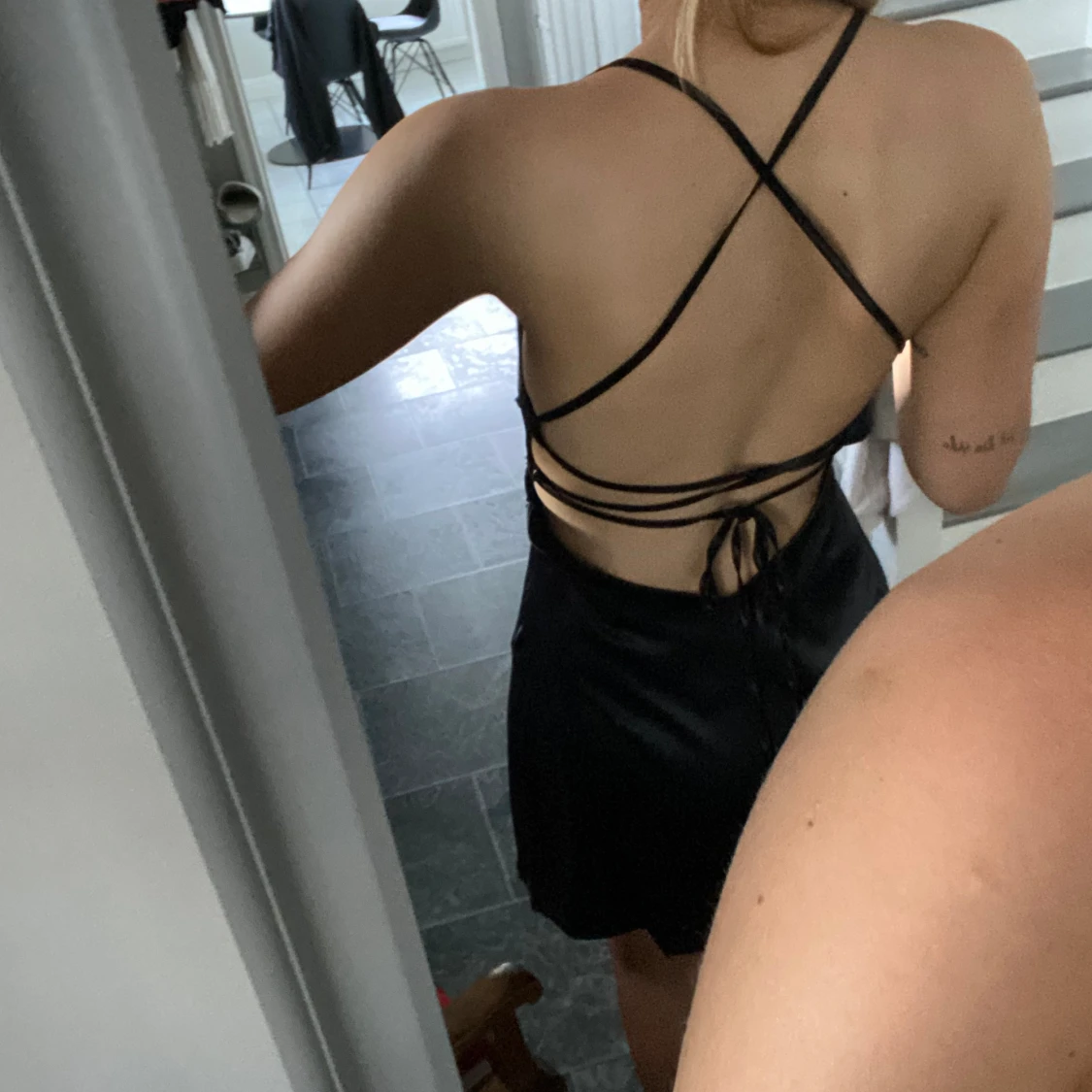 satin klänning - 91