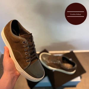 Lanvin Cap Toe - ❗️STEAL❗️Säljer dessa Lanvin Cap Toe Sneakers för 1850r!🤩| nästintill nyskick! | UK6 (41-42) | Box! | Dustbag! | ❗️fraktar samma dag som köp❗️| skriv vid frågor och funderingar!😁