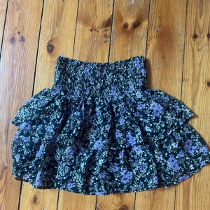 Kjol  - Fin stretchiga kjol Passar xs-s