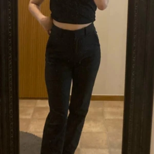 Svarta kostym byxor  - Svarta kostym byxor storlek XS