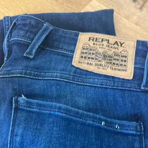 Helt nya replay jeans köpte för 1100