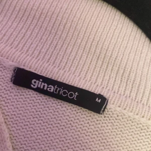 Snyggt 🤩  - Snygg vit tröja ifrån ginatricot❤️