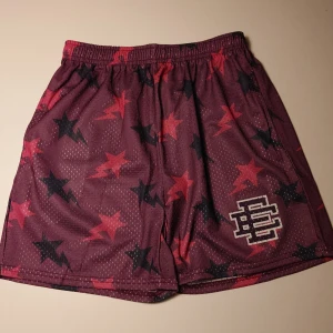 Eric Emanuel shorts  - Ett par fina Eric Emanuel shorts i nyskick. Säljer på grund av att de va för små.