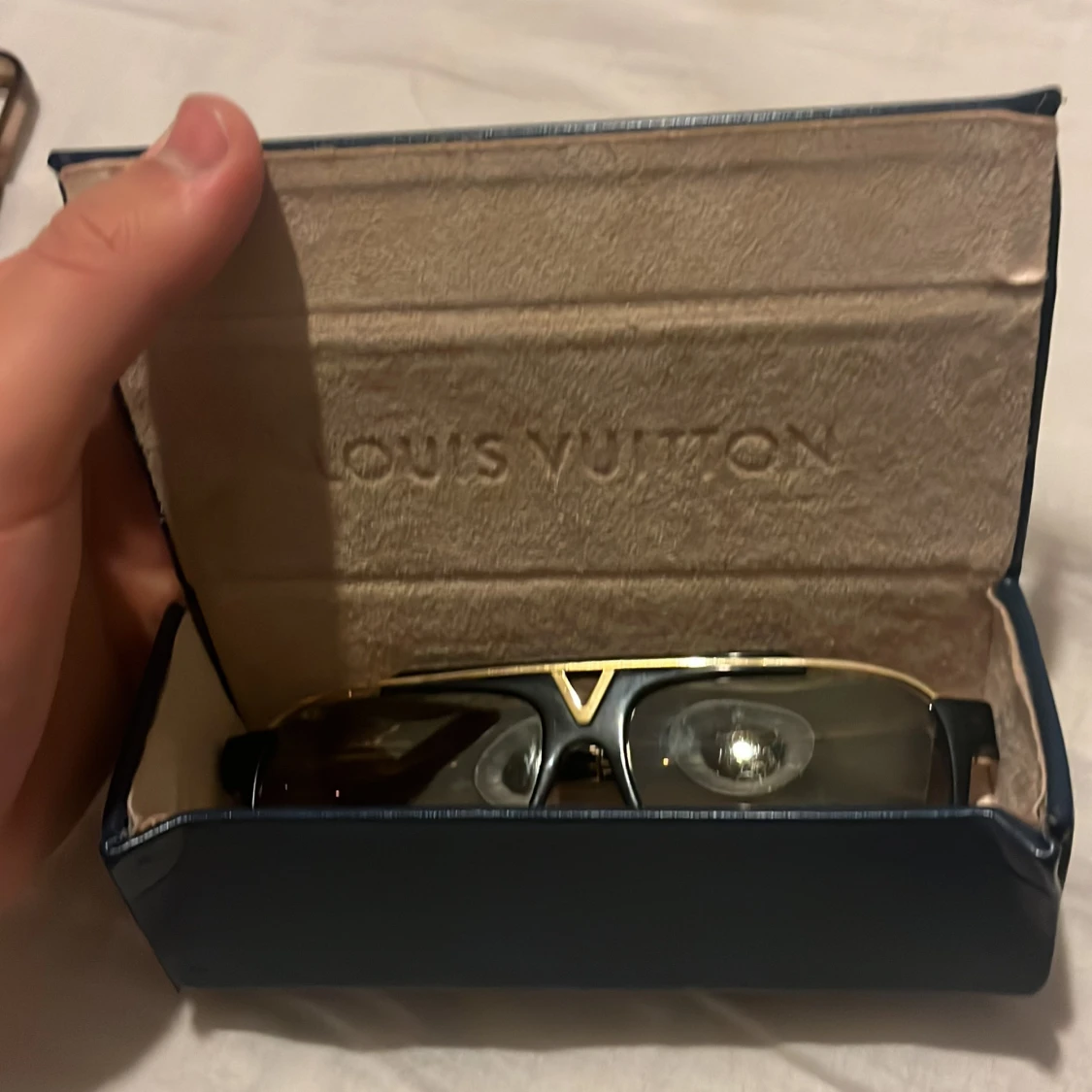 Louis Vuitton solglasögon - 93