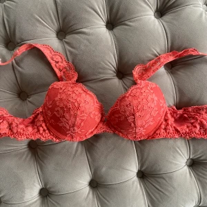 Bh  - Jättefin bh i storlek 75 A💞💞