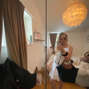 Säljer denna jättesöta klänningen från Zara köpt i somras!💓💓Passar perfekt till många tillfällen. Köparen står för frakten!!💓🫶 - Storleken är 11-12 år men passar mig som brukar ha xs eller s i andra kläder!!💓💓