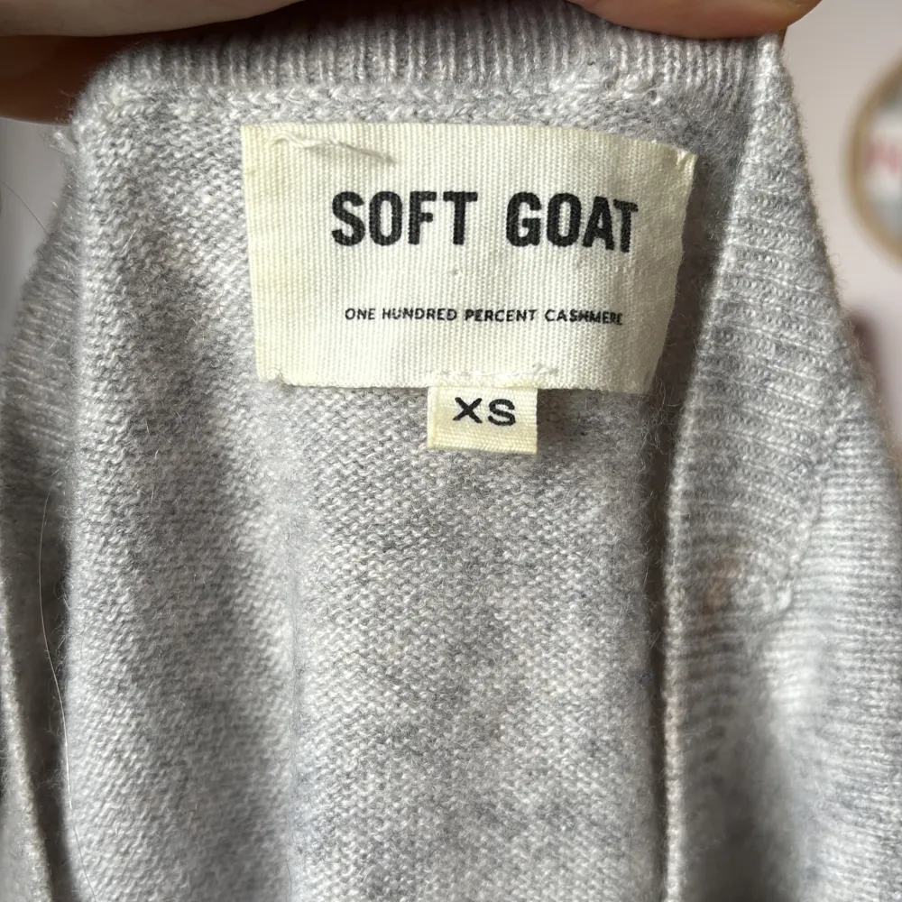 Säljer denna så fina väst❤️ från soft goat!!. Stickat.