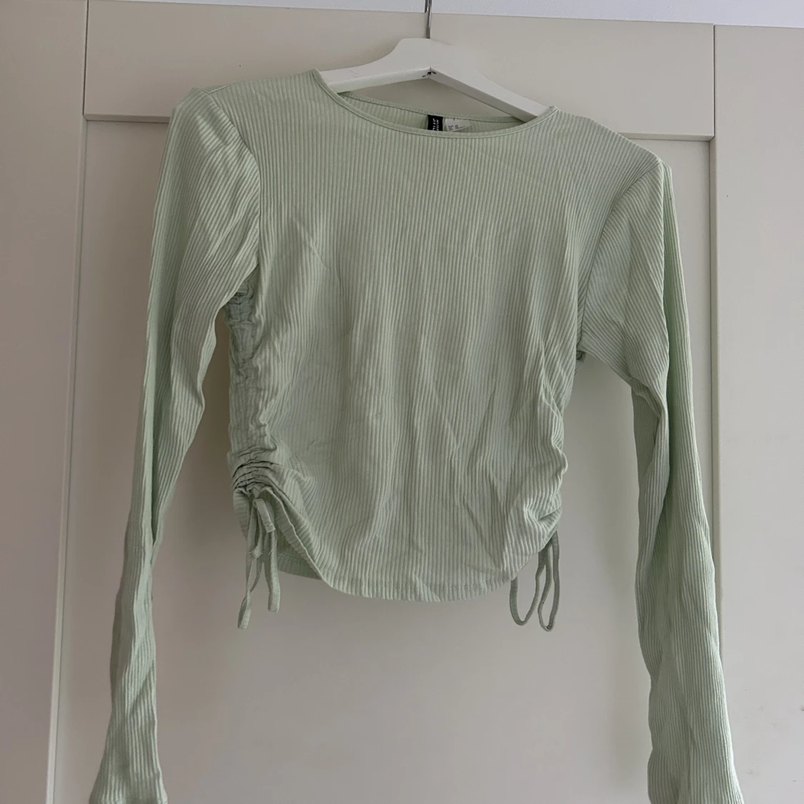 Mintgröntröja  - 90