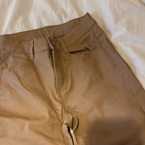 Jeans - Vila är märket, älskar dessa men nästan helt oanvända.