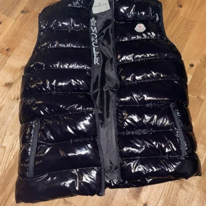 Moncler väst - Moncler väst