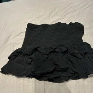 Söt kjol  - Kjol från zara i storlek S 