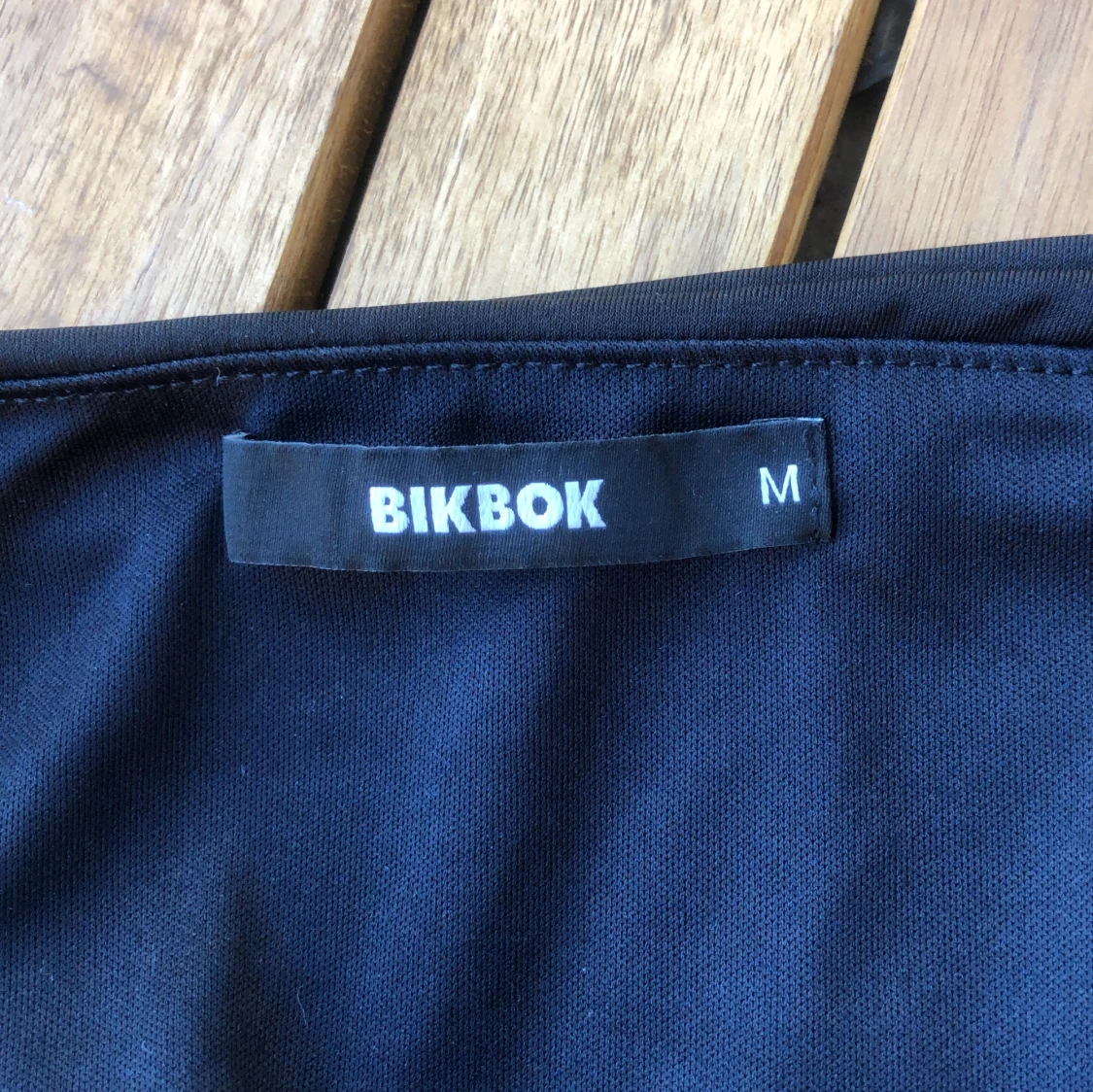 Svart korsettopp från BikBok - 91