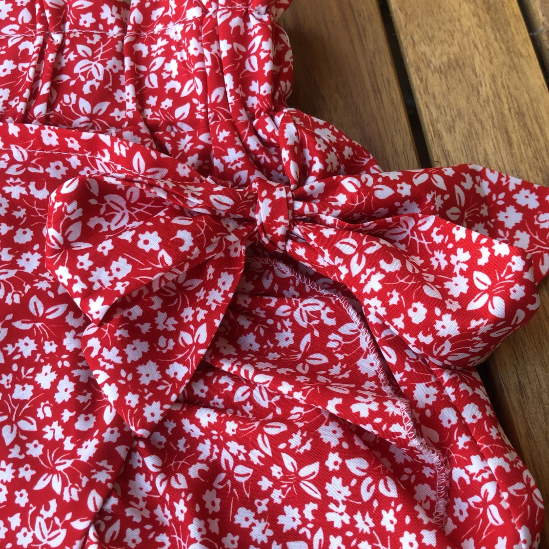 Röd blommig kjol från Shein - 92