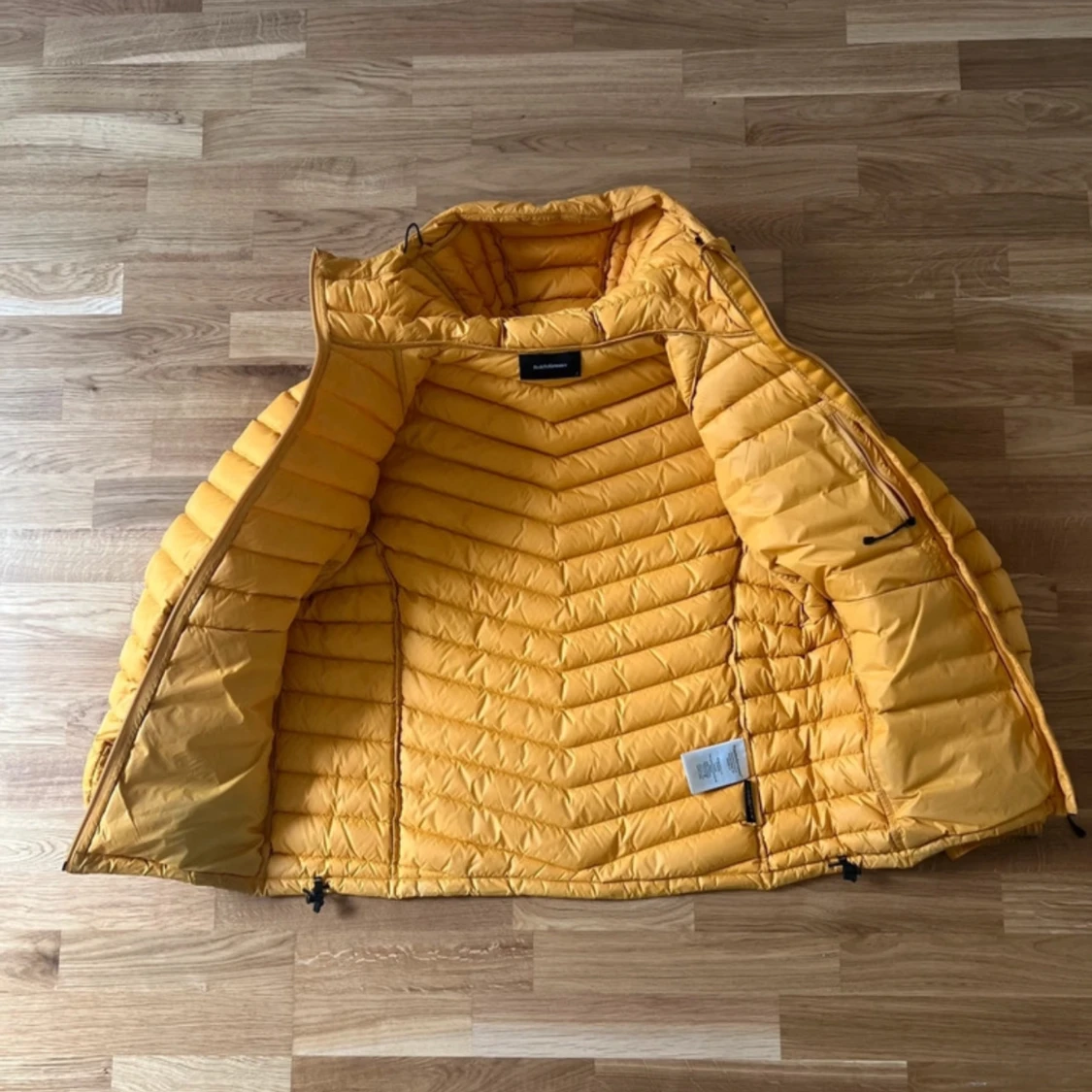 Peak performance frost down hood jacket  - 90