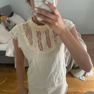 Jätte söt blus! - Jätte söt blus från soaked! Säljs då den inte kommer till användning, gott skick