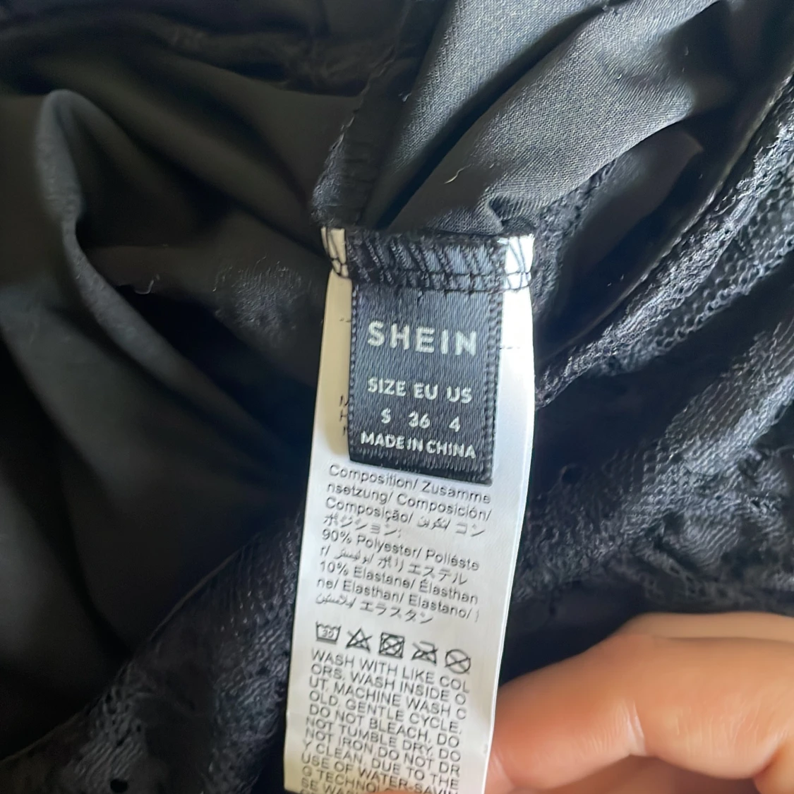 Svart spetskjol från Shein - 91