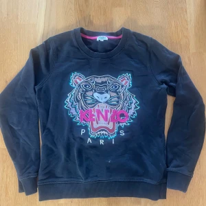 Kenzo sweatshirt - Bra skick. Storlek S
