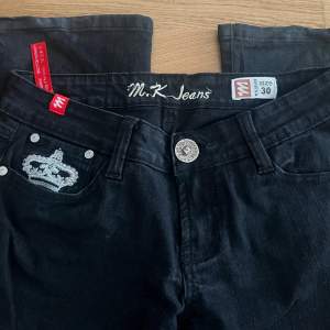 Säljer dessa jättefina lågmidjade jeans från märket M.k jeans.