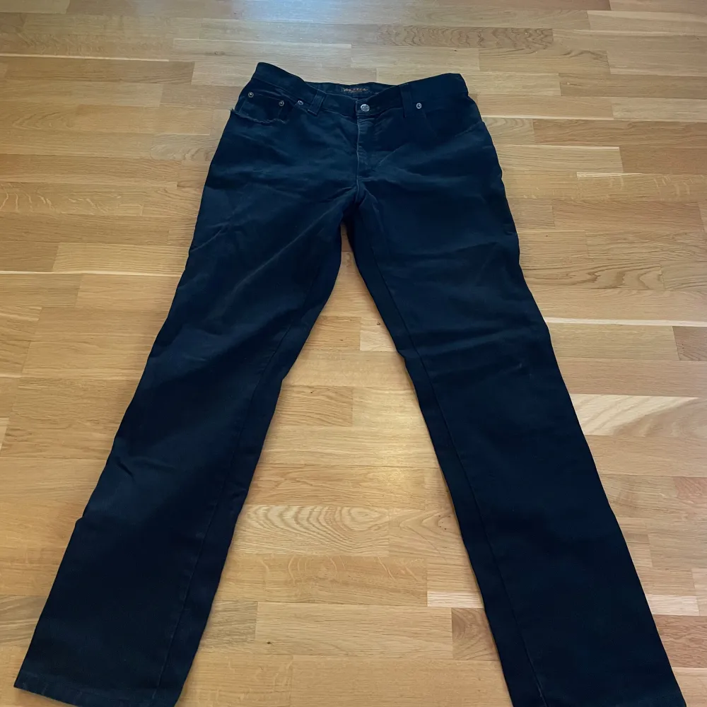 Vintage Westis jeans som legat i garderoben ett bra tag. De är i väldigt bra skick. Jeans & Byxor.