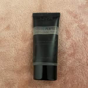 oanvänd Nyx studio perfect primer, nypris ca:250-300kr