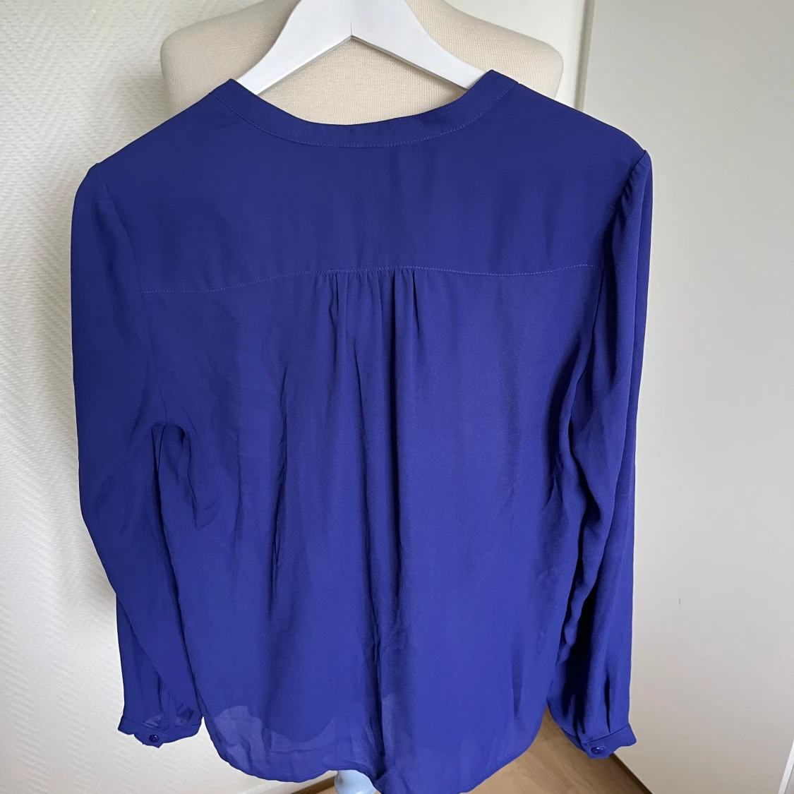 Soaked in luxury blus  - 91