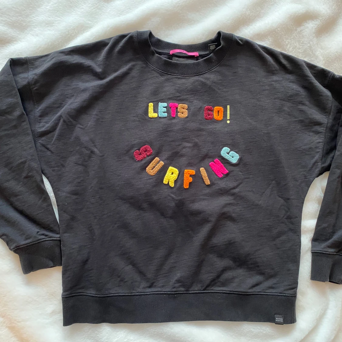 Svart sweatshirt från Scotch & Soda i strl M