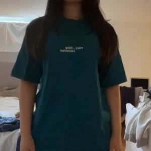 H&M tröja  - Oanvänd H&M tröja 