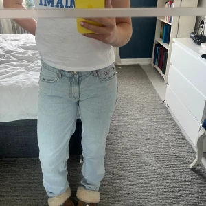 Jeans från gina - Blå jeans, knappt använda