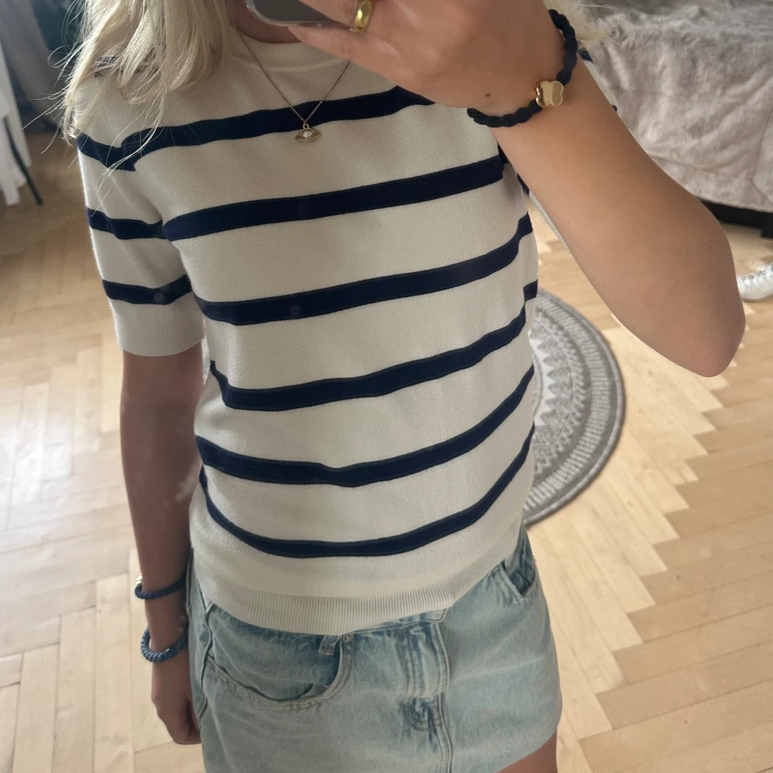 Stickad T-shirt från Zara