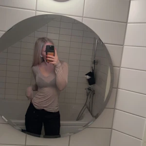 Intimissimi tröja - Säljer denna fina intimissimi tröja. Endast testad så i nyskick 🫶