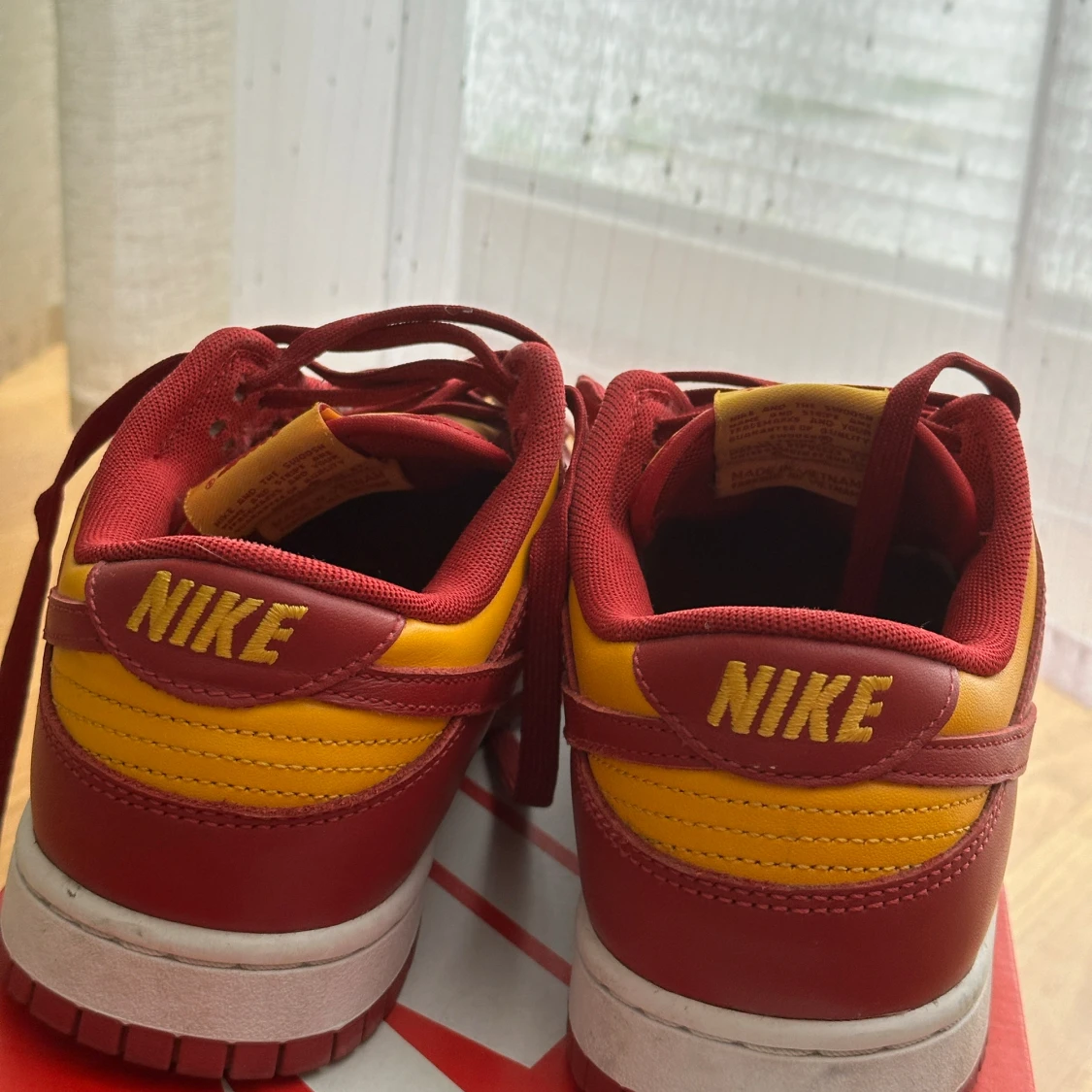 Nike Dunk Low ”Midas Gold” - 90