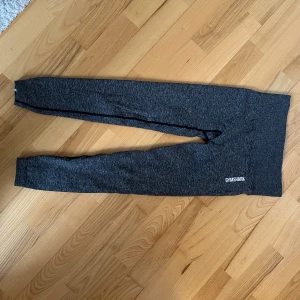 Gymshark tights grå - Knappt använda tights från gymshark