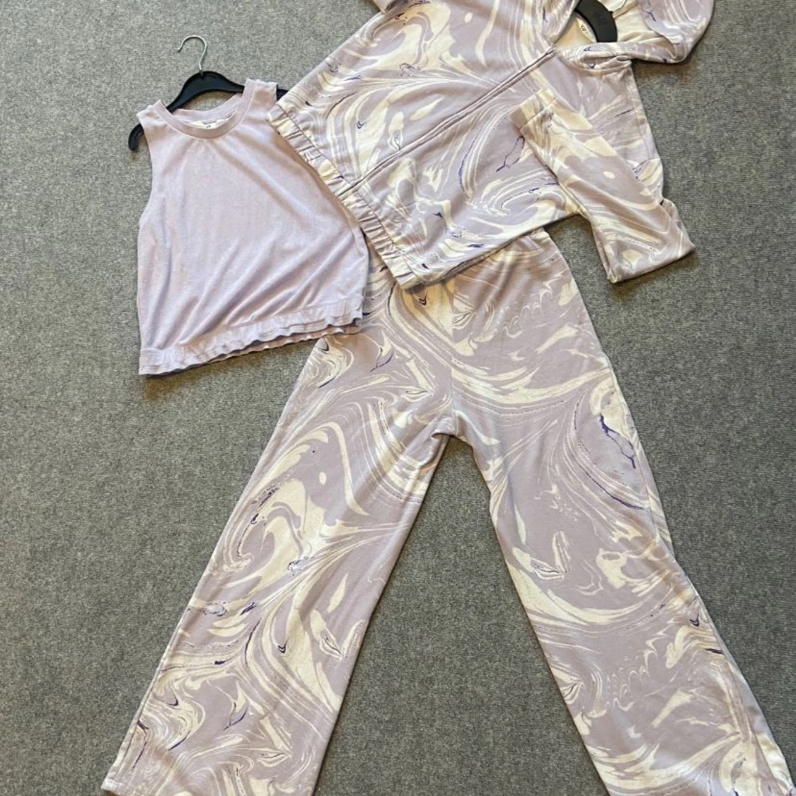 Pastel lila H&M set med lila linne