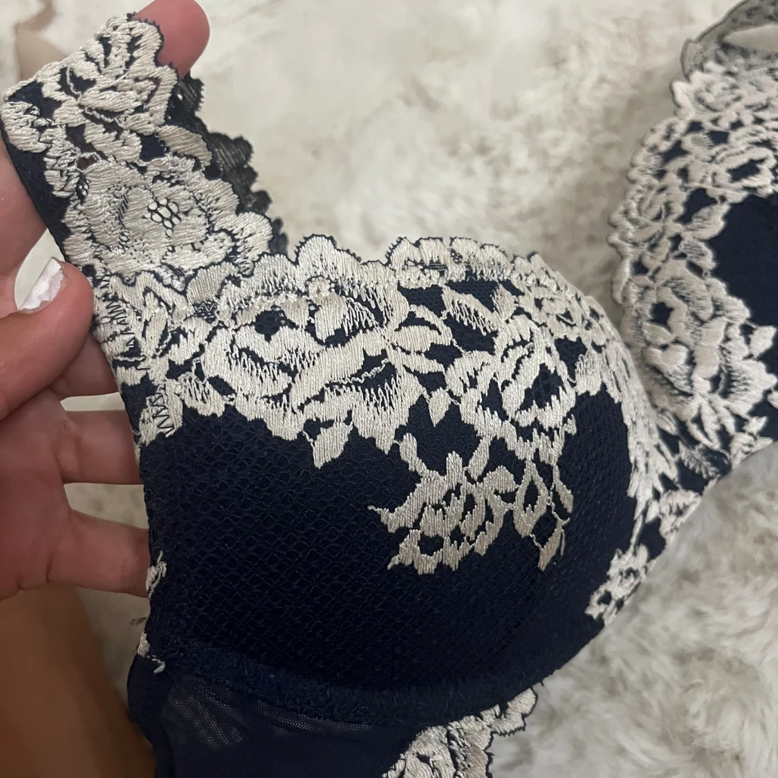 Helt ny mörkblå intimissimi bh!💖💖 - 90