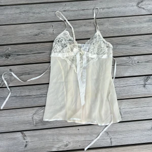 Vit vintage spets top - S Mycket bra skick 