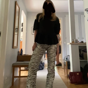 Zebra jeans  - Jättesnygga och trendiga jeans från Zara!  