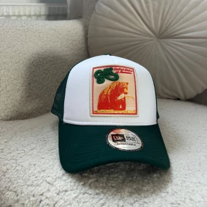 Helt ny keps - Helt ny keps med prislapp kvar. Helt slutsåld på hemsidan  