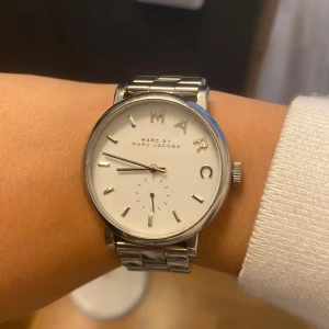 Marc by Marc Jacobs klocka - Super fint skick, nypris 1079kr💞